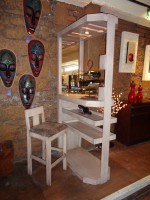 Cantina Divisora con 2 Bancos Evolución